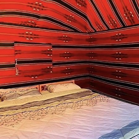 Wadi Rum Camels Camp מראה חיצוני תמונה