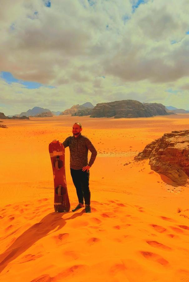 Wadi Rum Camels Camp מראה חיצוני תמונה