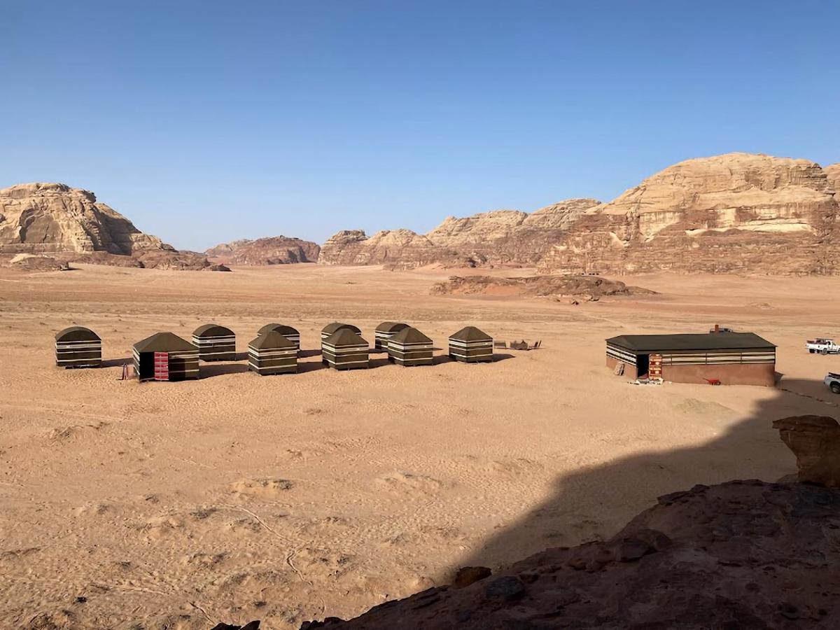 Wadi Rum Camels Camp מראה חיצוני תמונה