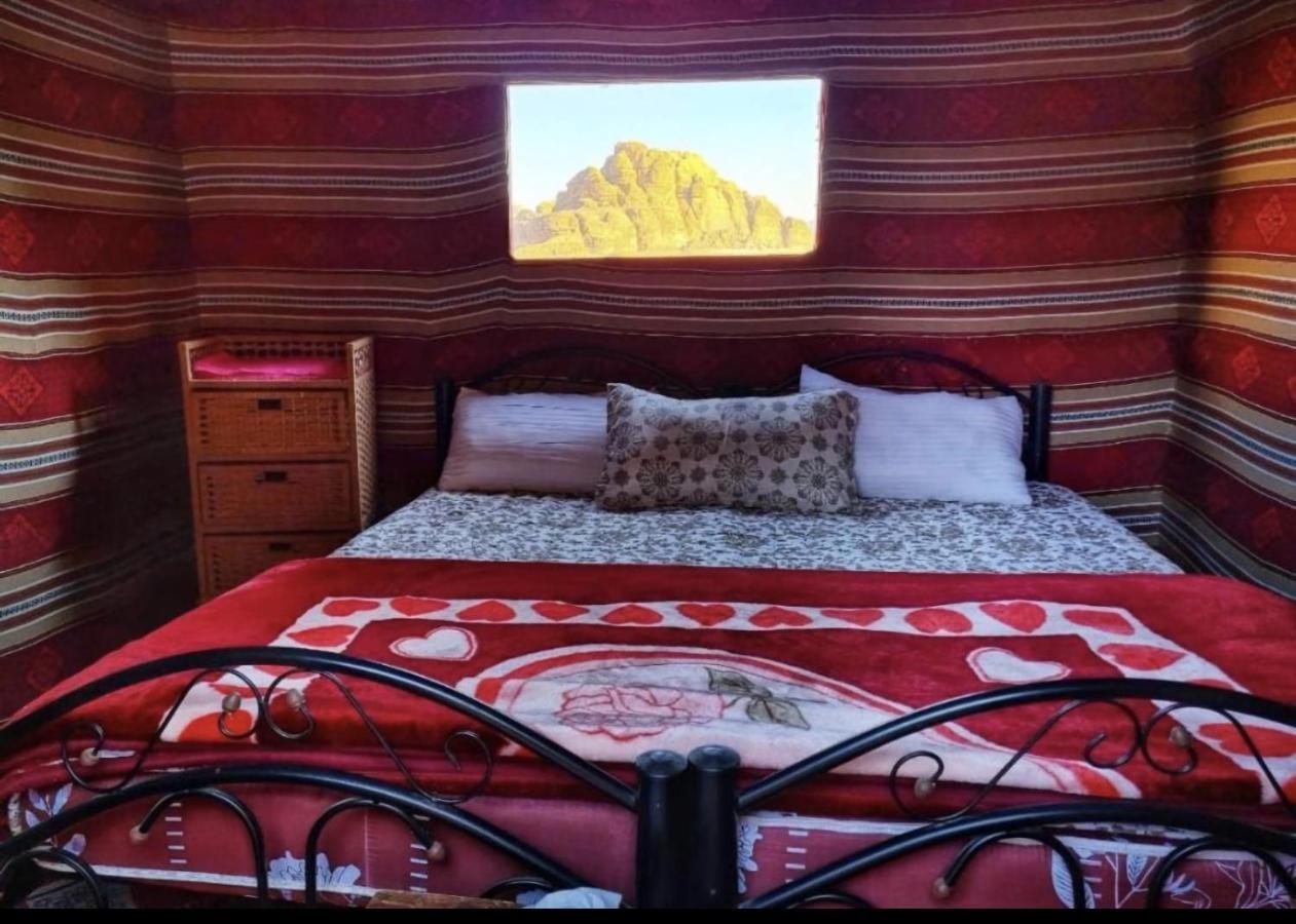 Wadi Rum Camels Camp מראה חיצוני תמונה
