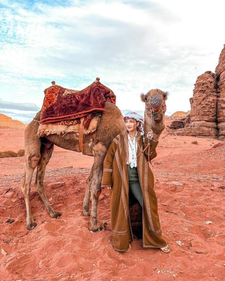 Wadi Rum Camels Camp מראה חיצוני תמונה