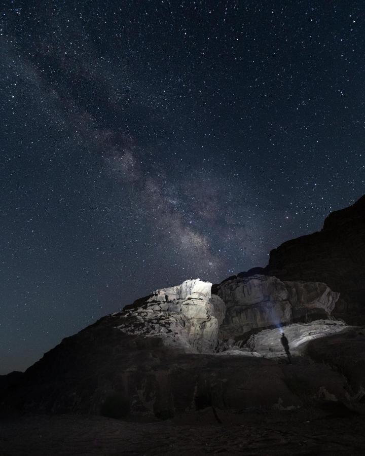 Wadi Rum Camels Camp מראה חיצוני תמונה